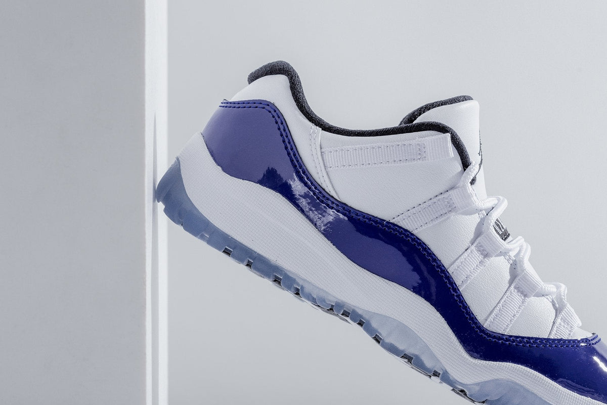 Air Jordan 11 Retro Low (PS) - White/Black/Concord