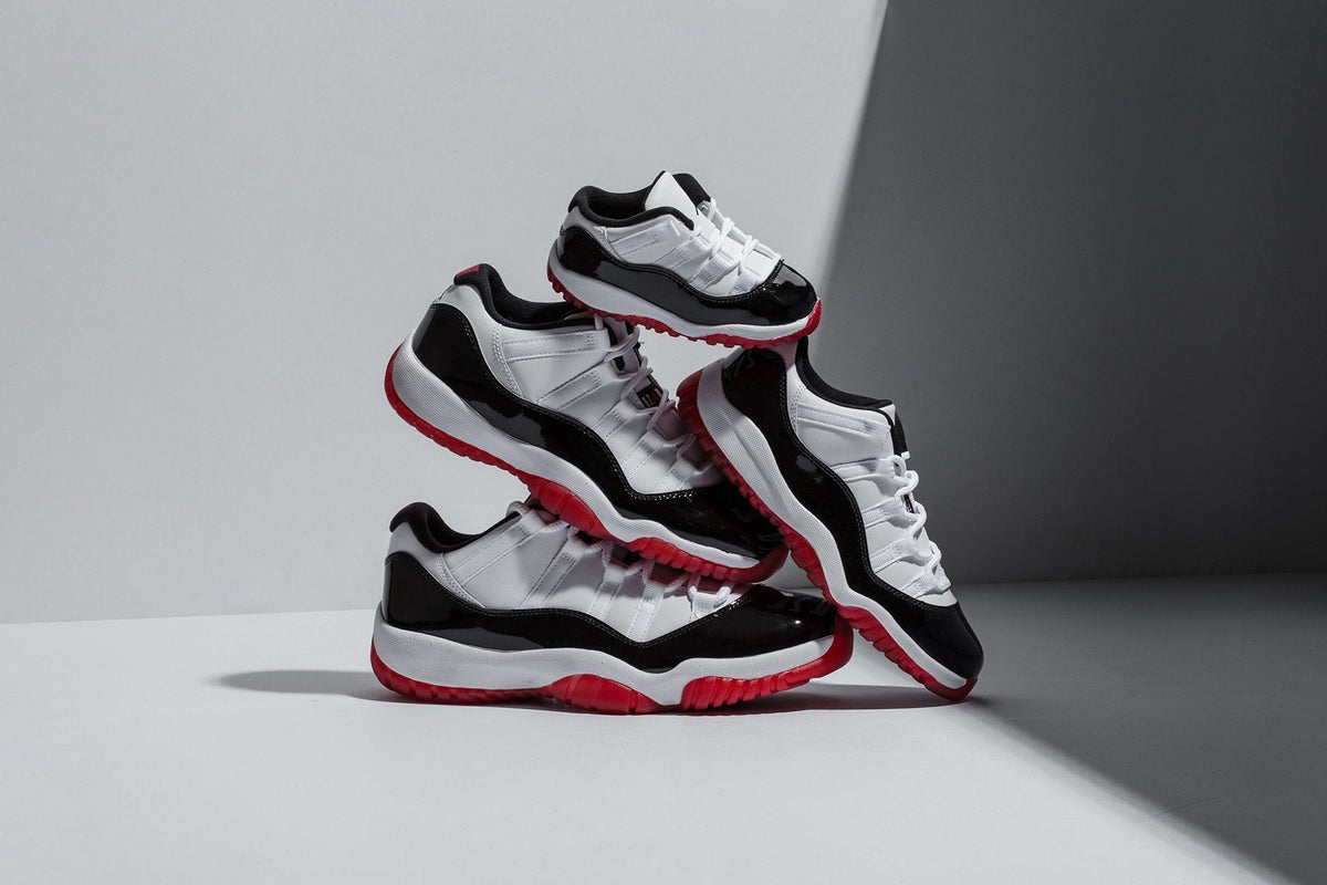 Air Jordan 11 Retro Low - White/University Red/Black/True Red