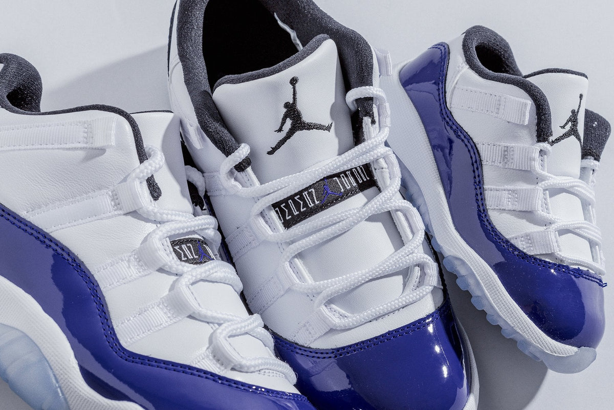 Women's Air Jordan 11 Retro Low "Concord" - White/Black/Concord