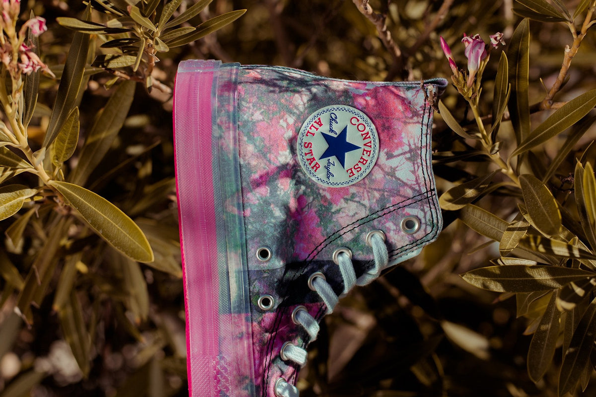 Converse x Shaniqwa Jarvis CTAS CX HI - Teaberry/White/Black