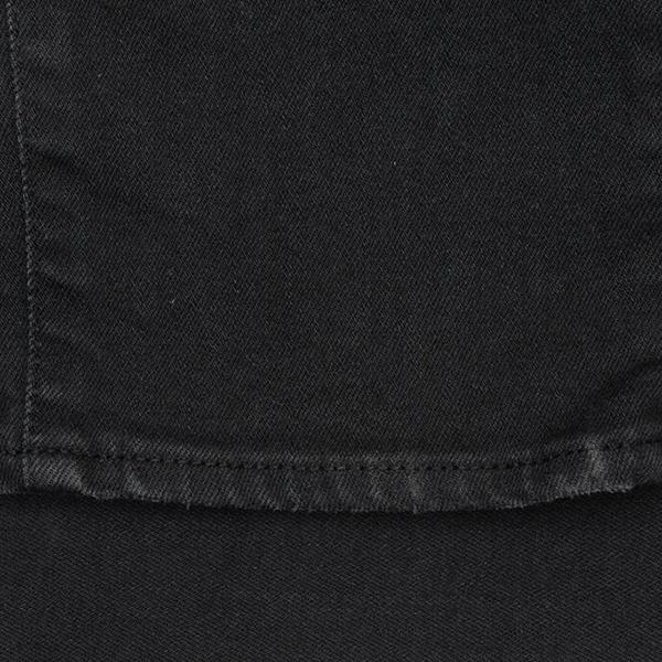 The Cast 2 - Carbon