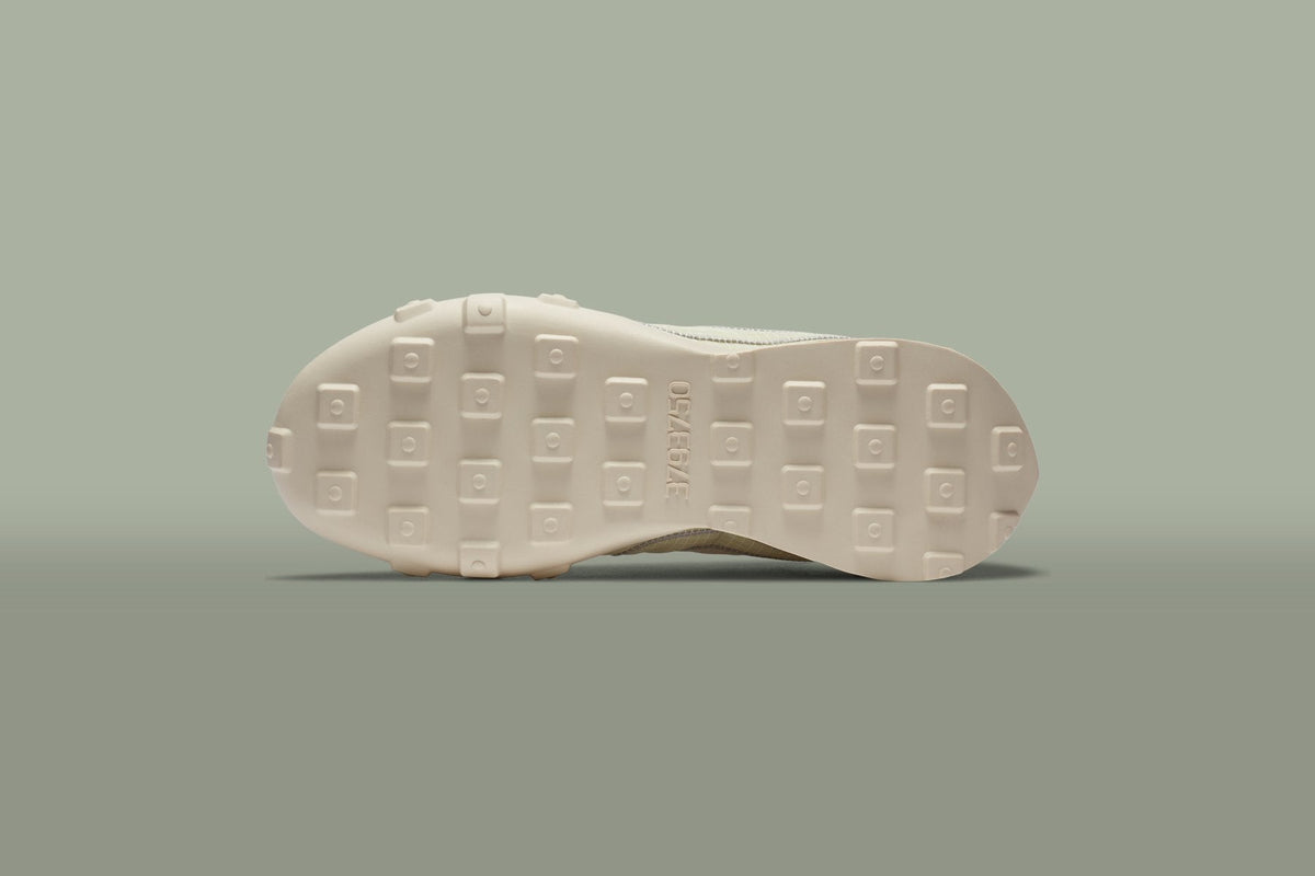 Women's Waffle Racer LX Series QS - Pale Ivory/Silver