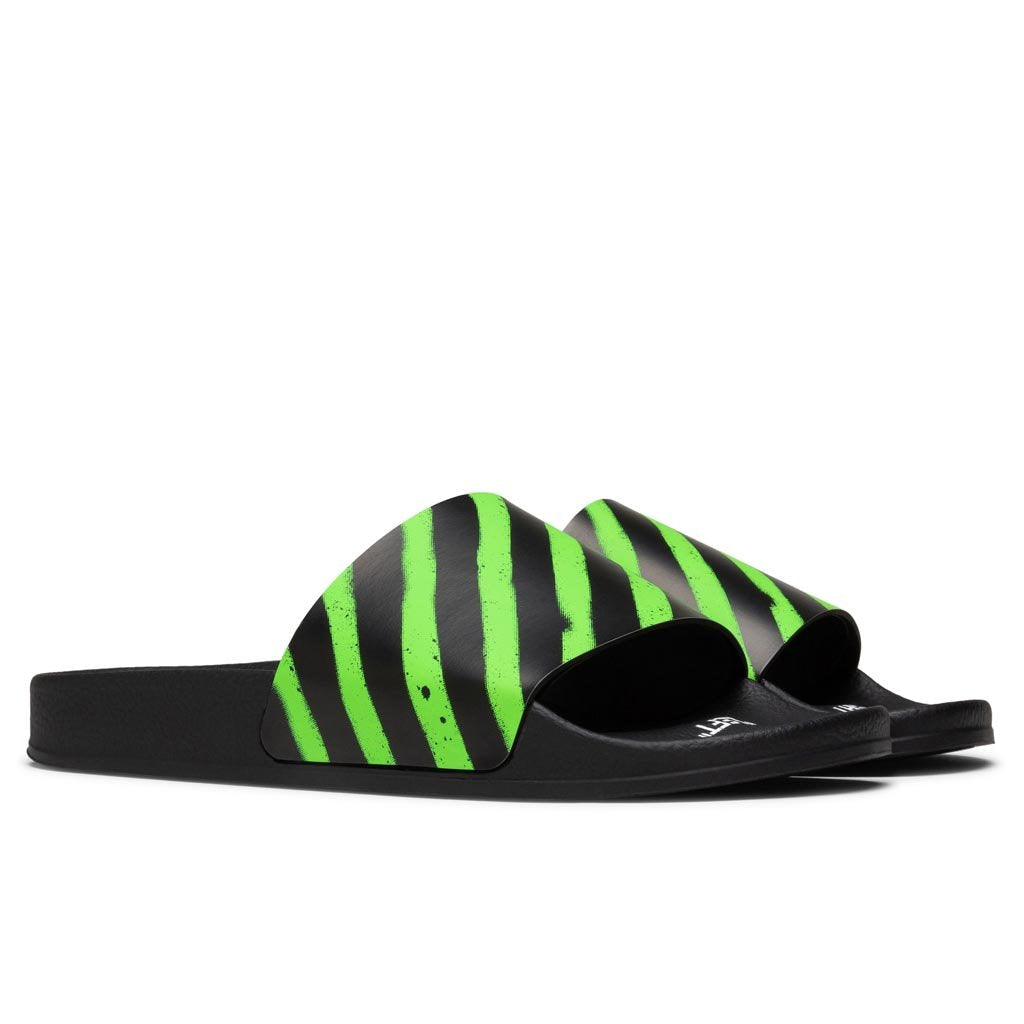 Spray Stripes Slider - Black/Green