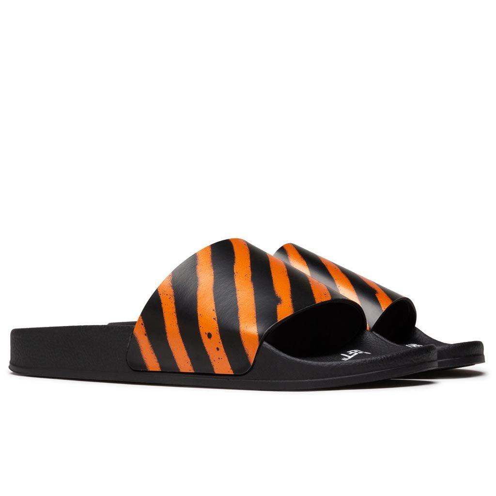 Spray Stripes Slider - Black/Orange