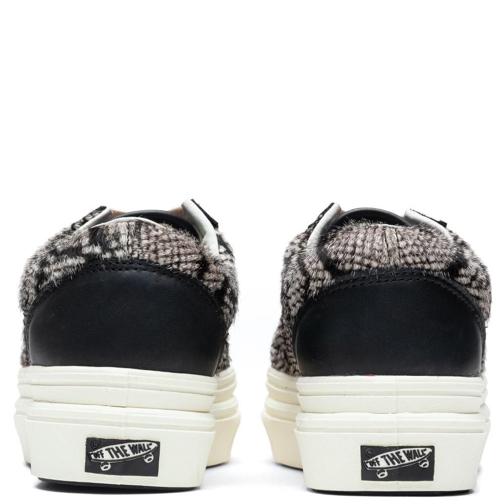 Vault Women's Super Comfycush Old Skool LX - Black/Marshmallow