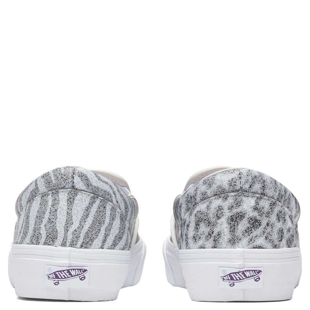 Vans Vault x Classic Slip-V - White