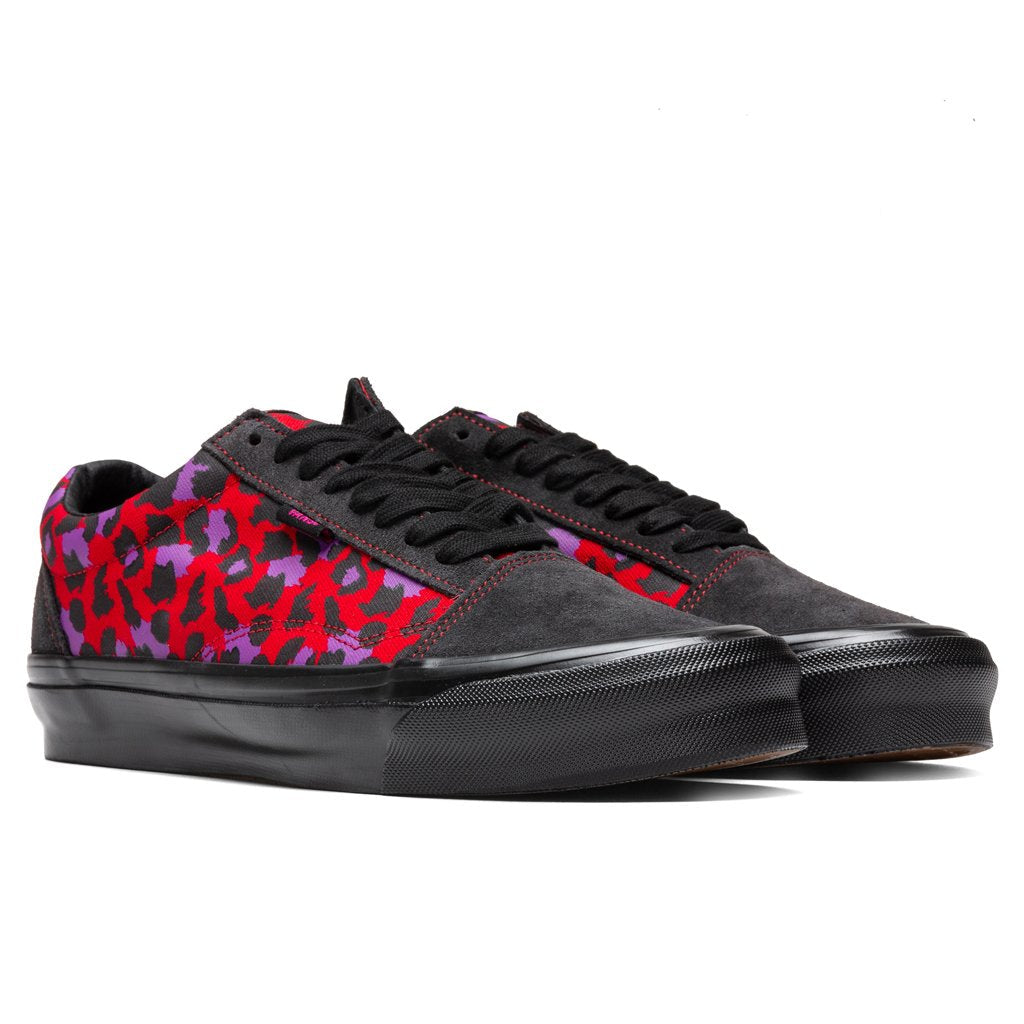 Vans Vault x Stray Rats UA Old Skool NS OG LX - Raven/Racing Red