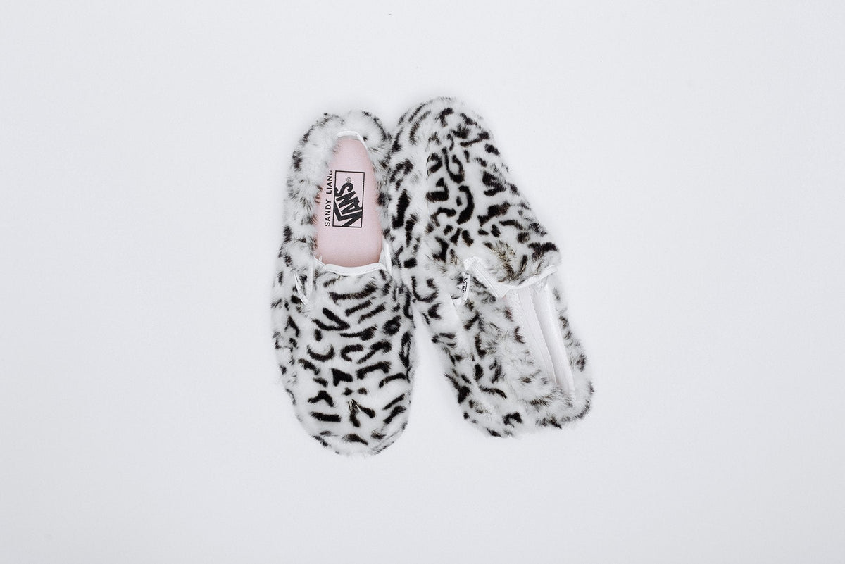 Vans x Sandy Liang Women's Classic Slip On Platform - Paws/True White