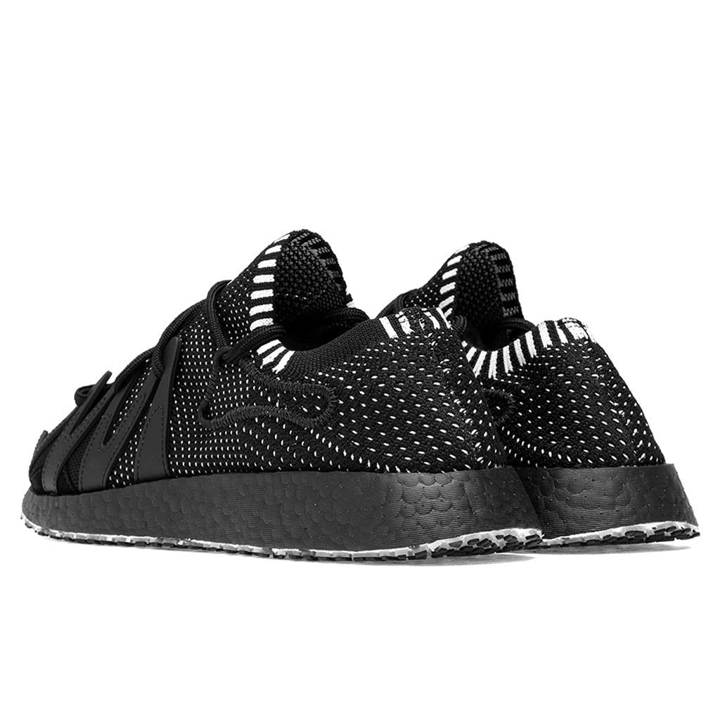 Raito Racer - Black/Black